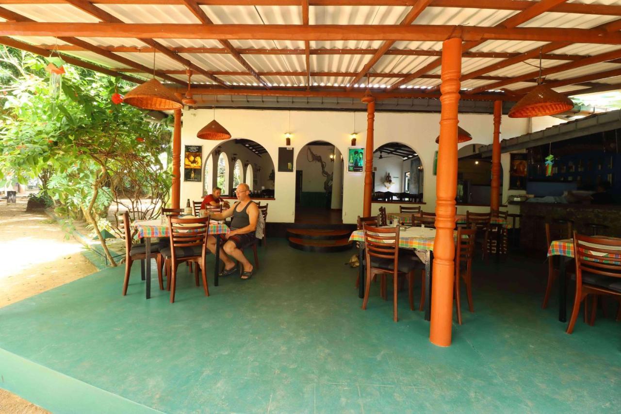 Hotel Susantha Garden Бентота Екстериор снимка